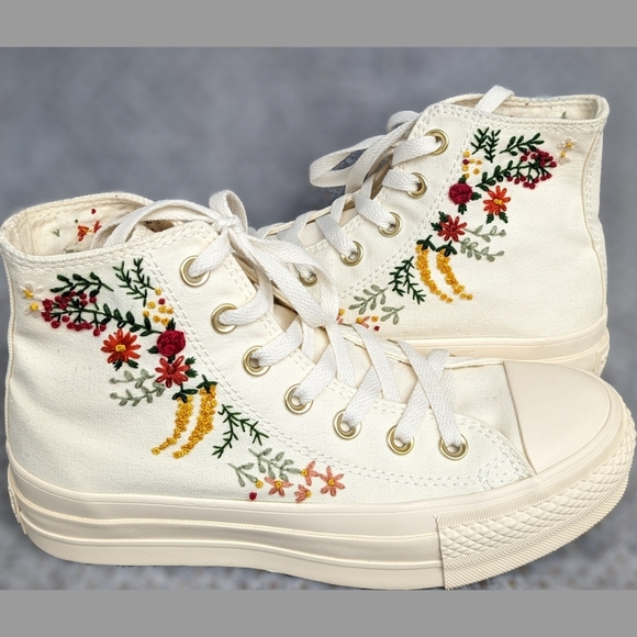 Converse 70's Cream Custom Embroidered High Tops, Sz 6.5 - Picture 11 of 11